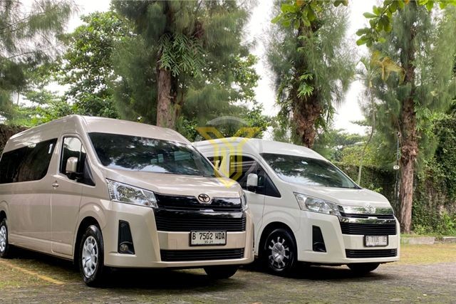 Sewa Hiace Kulon Progo, Harga Sewa Hiace di Kulon Progo, Sewa Minibus Hiace Kulon Progo Murah, Rental Hiace Kulon Progo